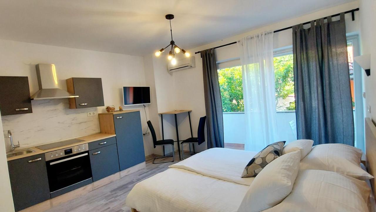 Guest House Galeb Supetarska Draga Extérieur photo
