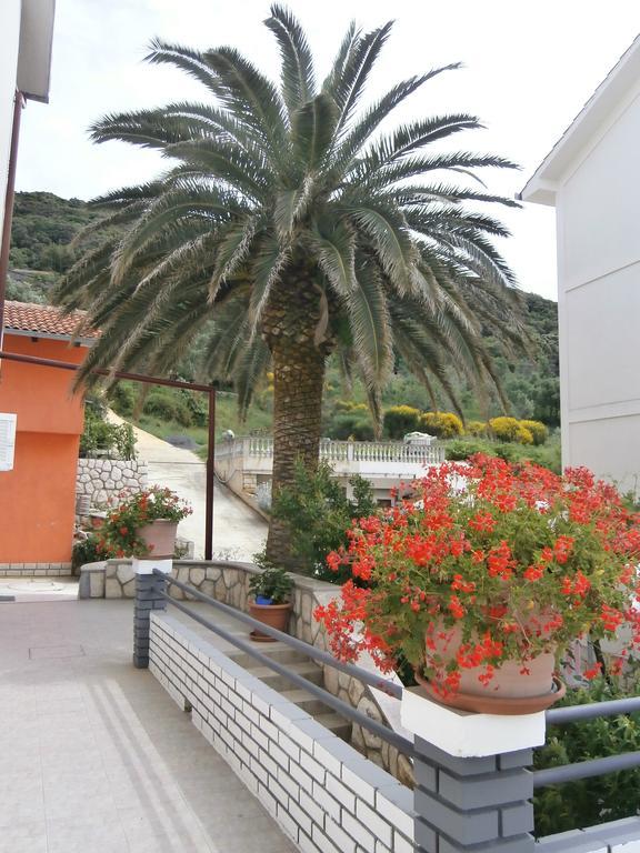 Guest House Galeb Supetarska Draga Extérieur photo