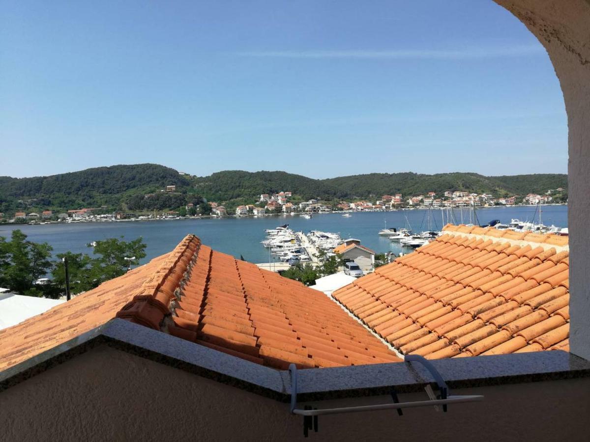 Guest House Galeb Supetarska Draga Extérieur photo
